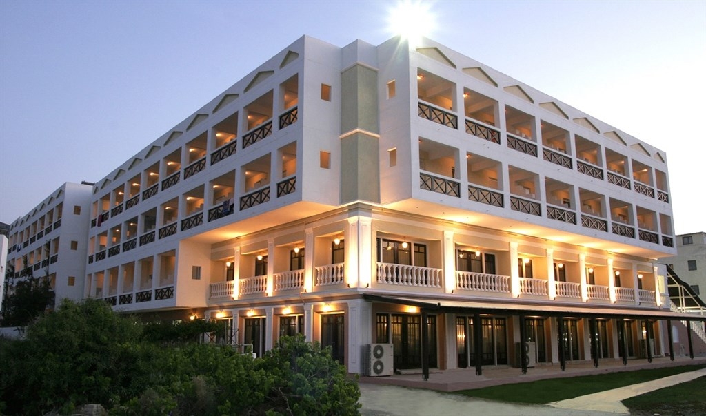 Hersonissos Palace1