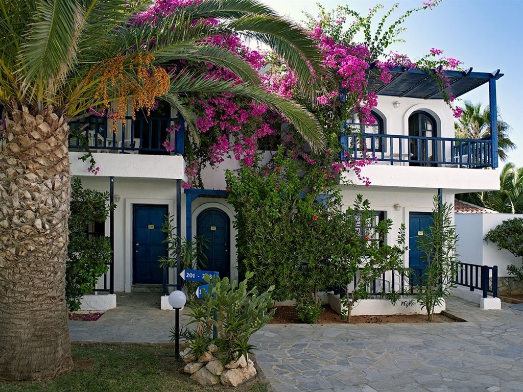 Stella Village1