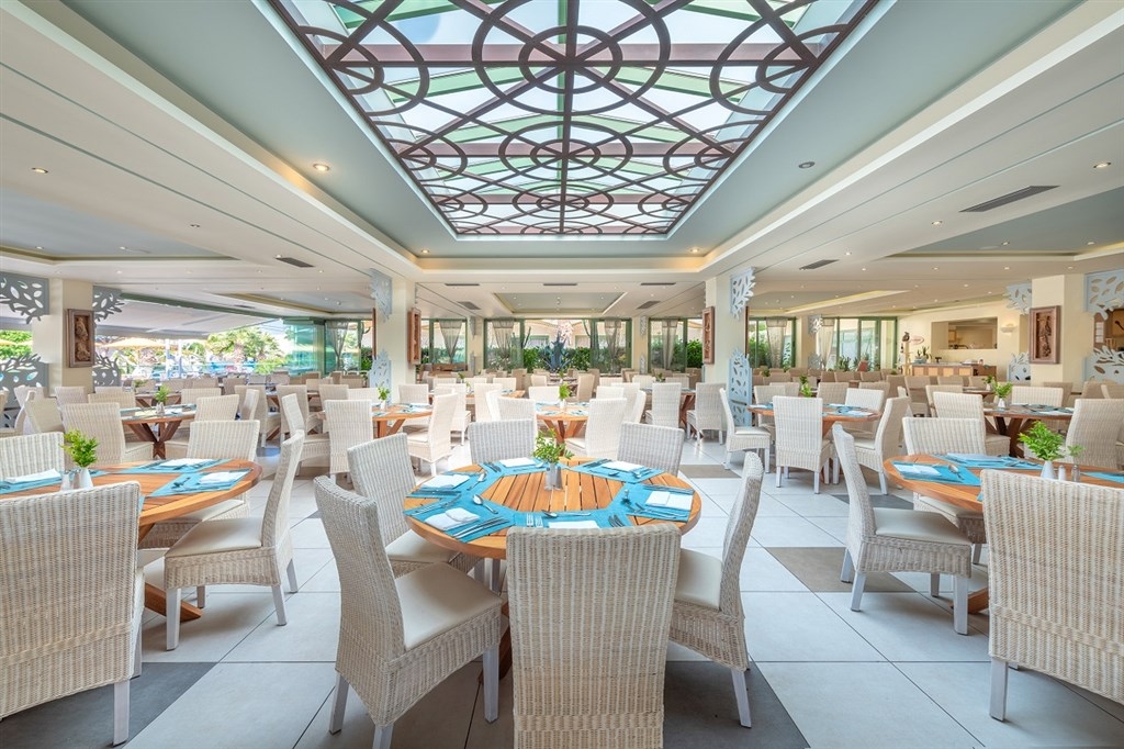 Star Beach Village9
