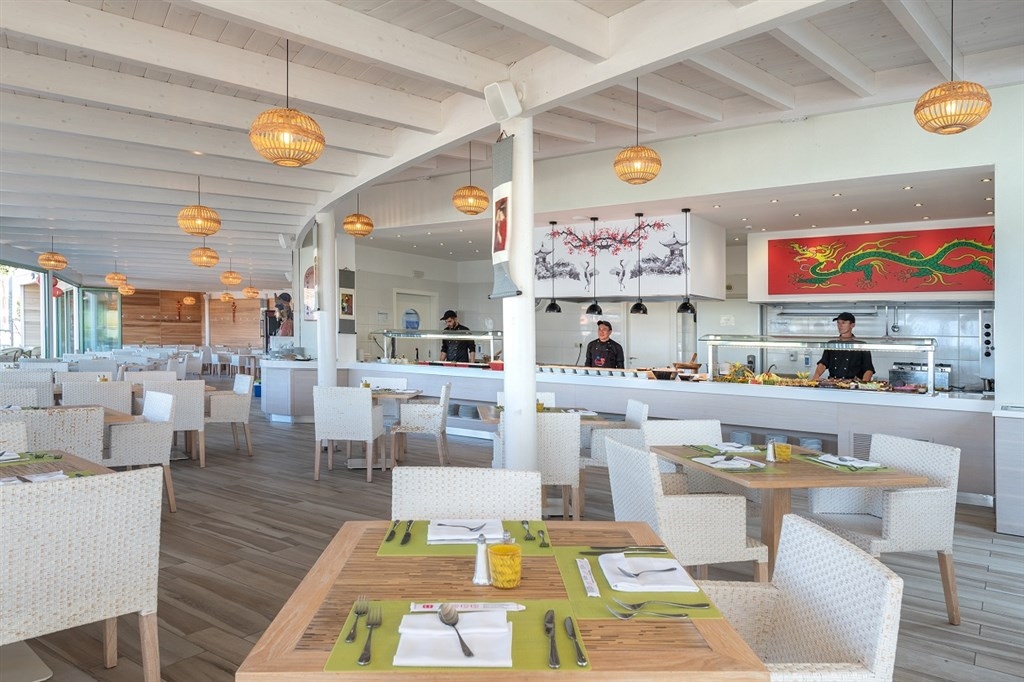 Star Beach Village16