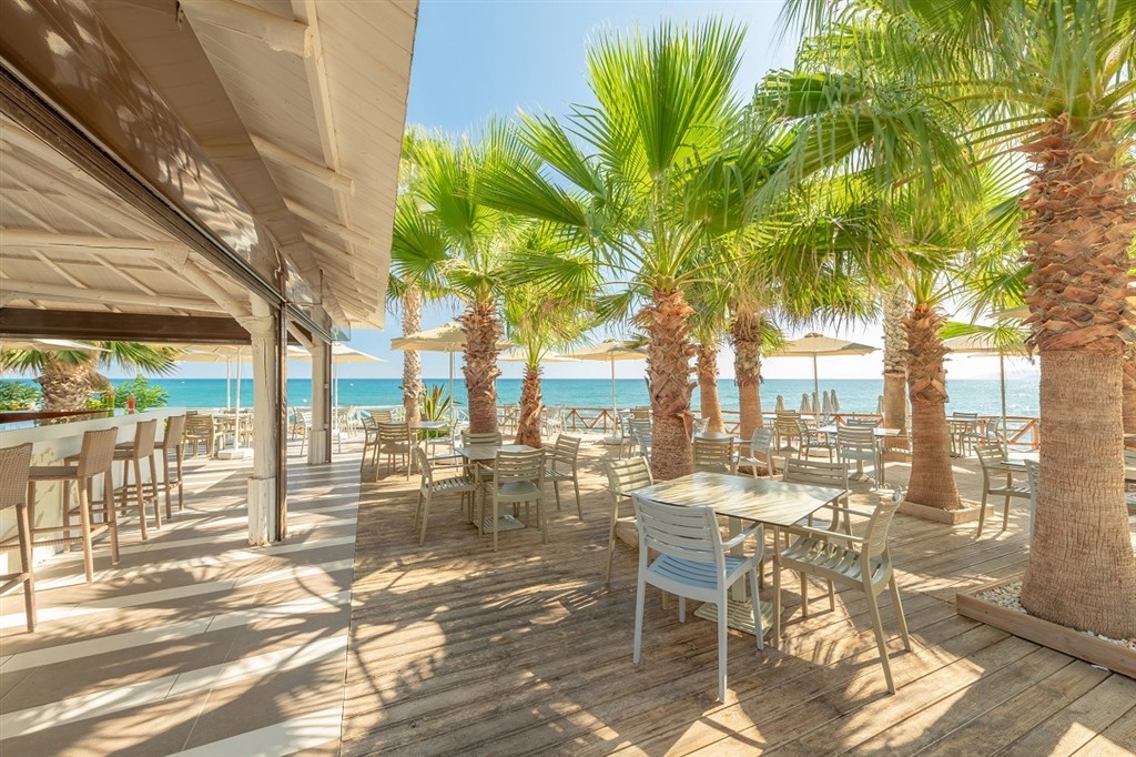 Star Beach Village17