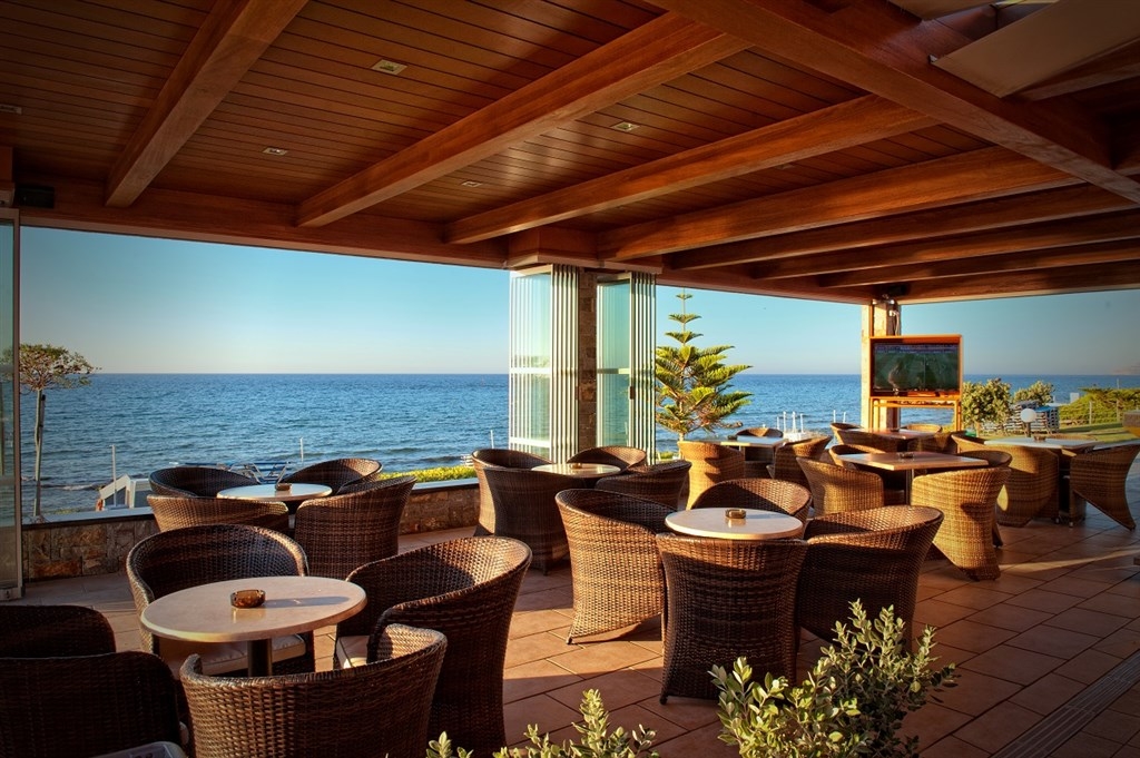 Ariadne Beach6