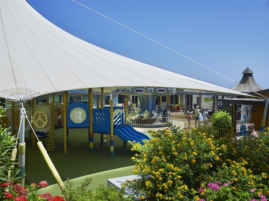 Esperides Beach18