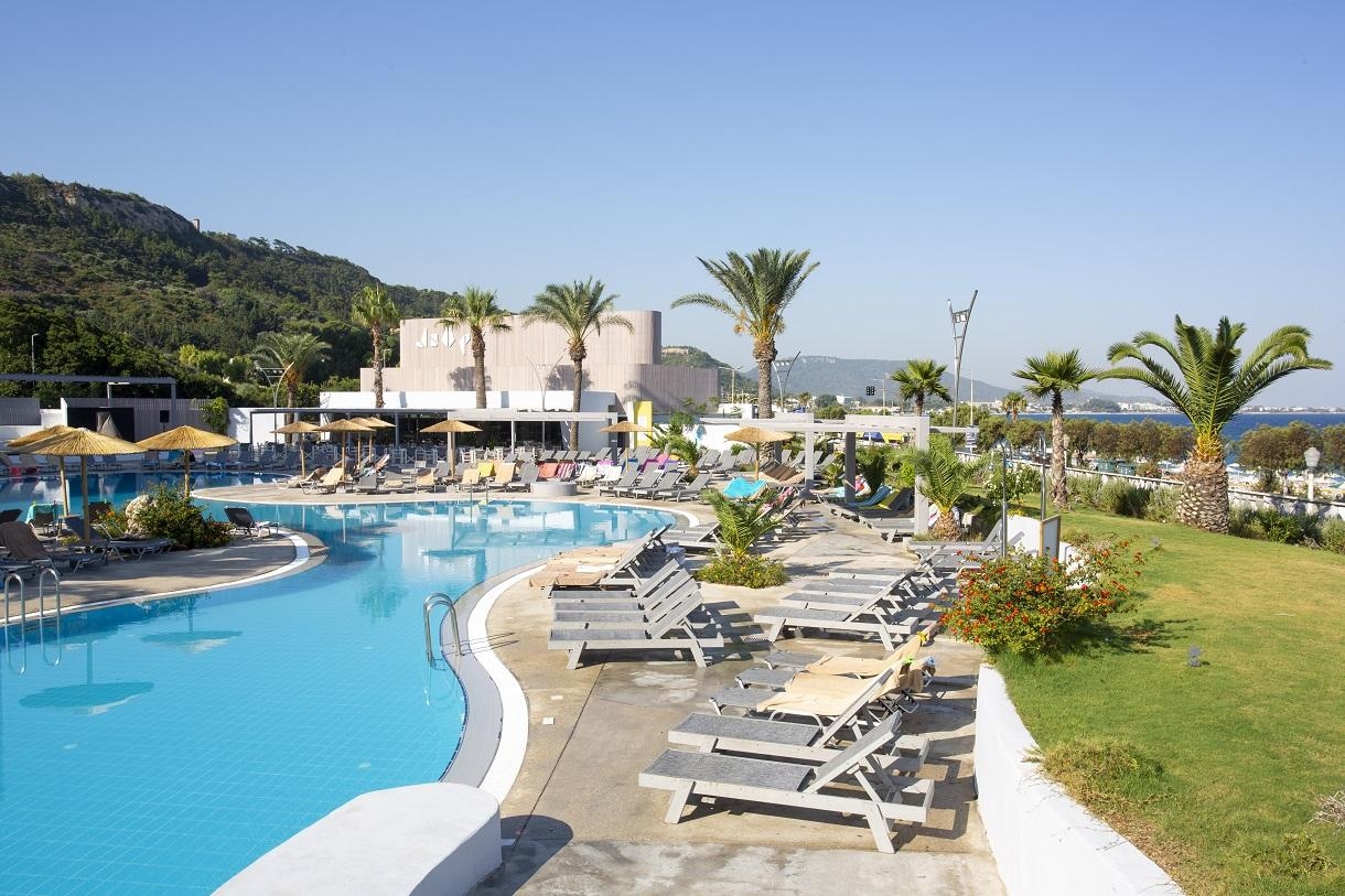 Akti Imperial Deluxe Spa Resort By Wyndham11
