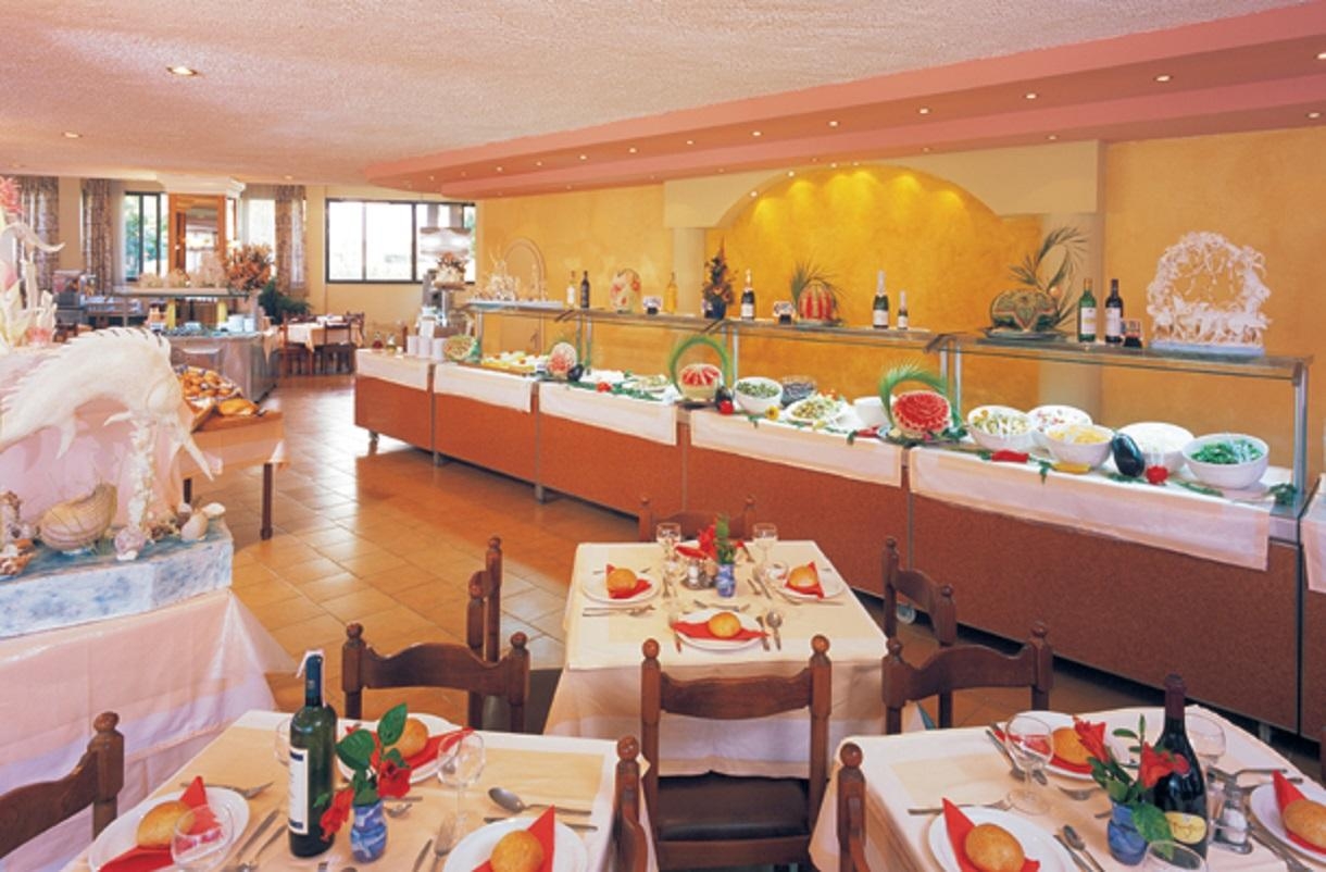 Evi Hotel13