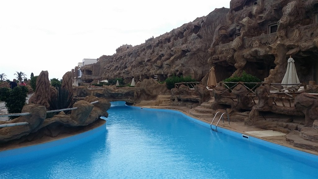 Caves Beach Resort17