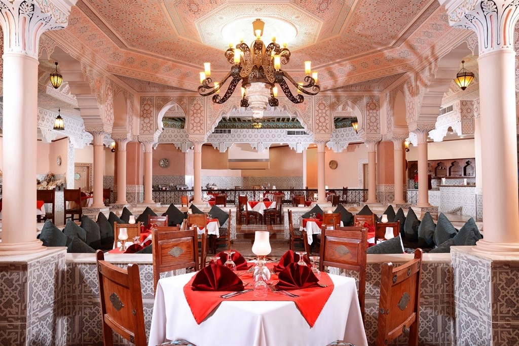 Pickalbatros Palace Resort10