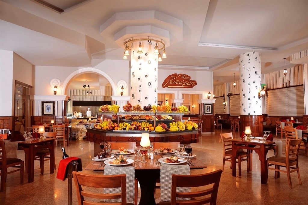 Pickalbatros Palace Resort11