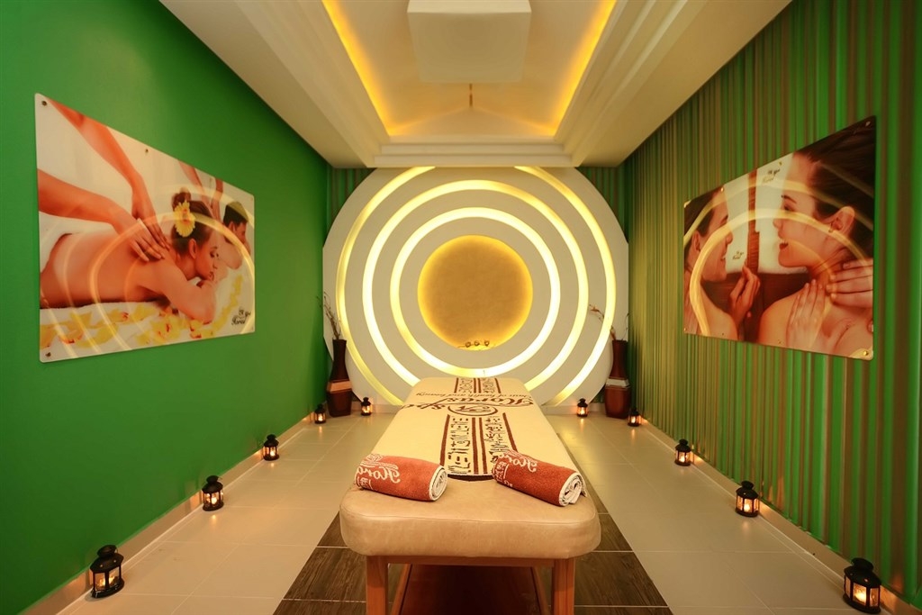 Pickalbatros Palace Resort16