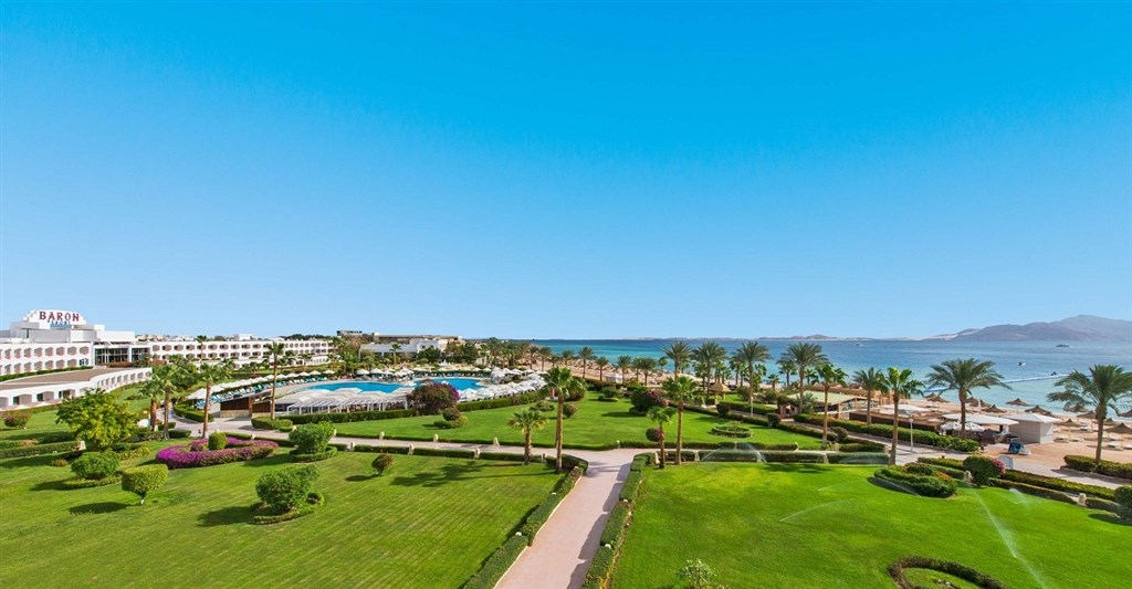 Baron Resort0