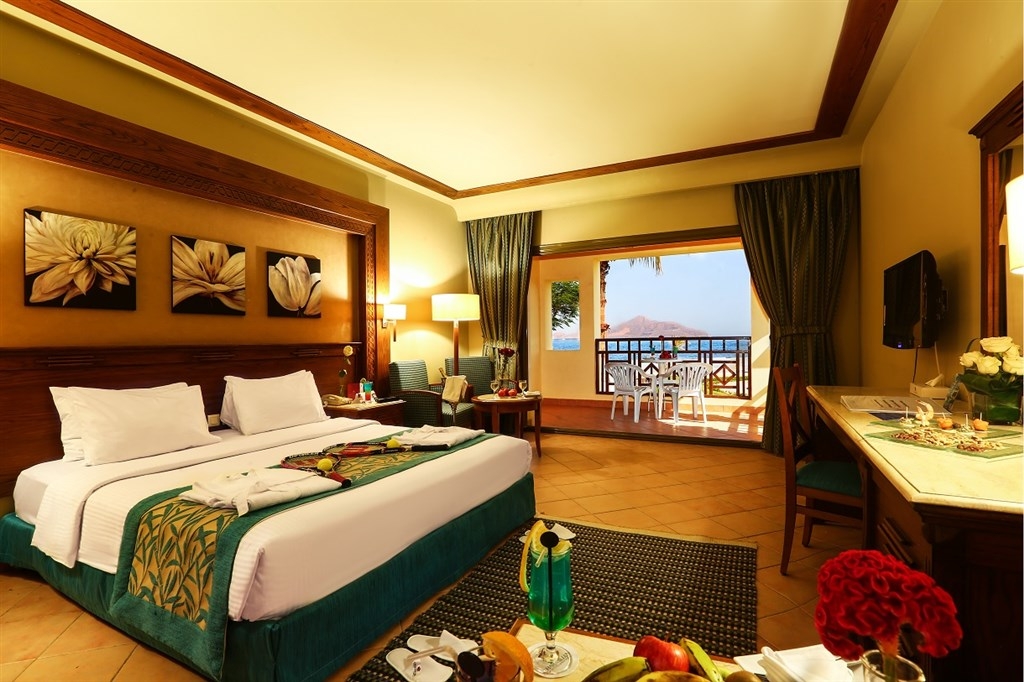 Charmillion Club Resort (ex. Sea Club)7
