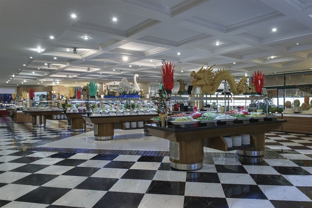 Delphin Deluxe Hotel8