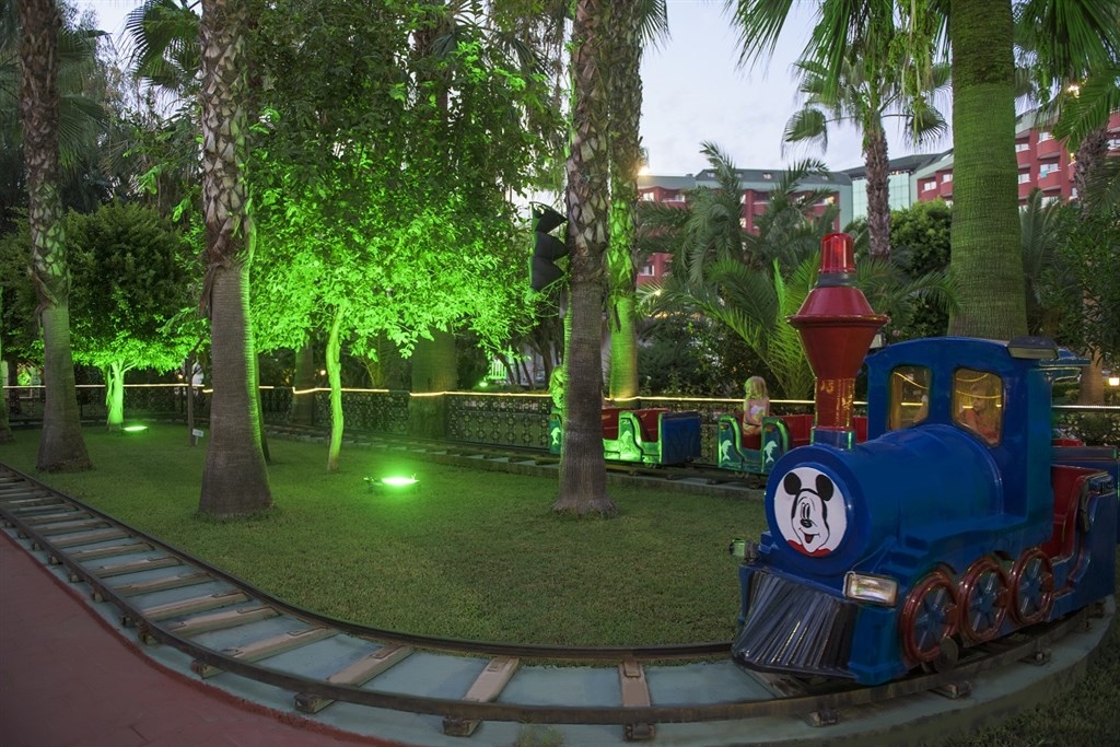 Delphin Deluxe Hotel21