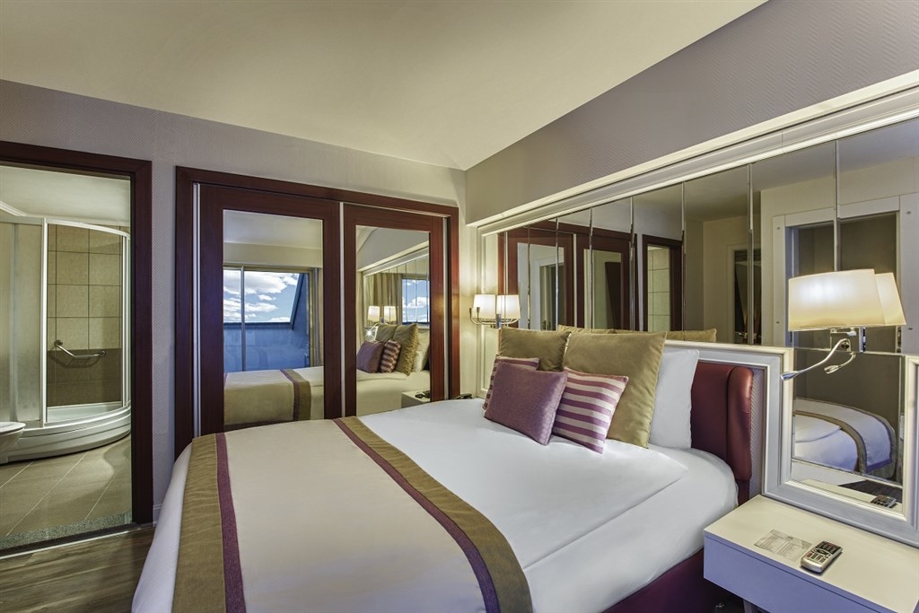 Delphin Diva Hotel5