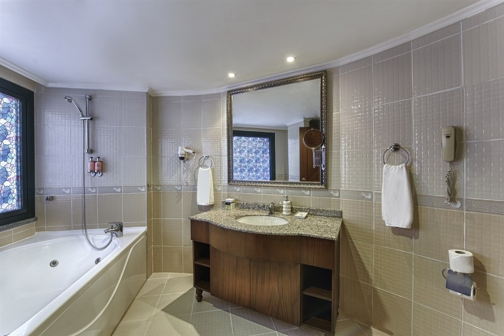Delphin Palace Hotel5