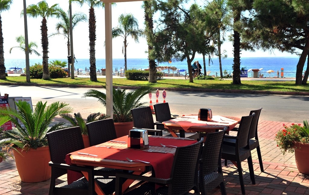 Kleopatra Ada Beach Hotel9