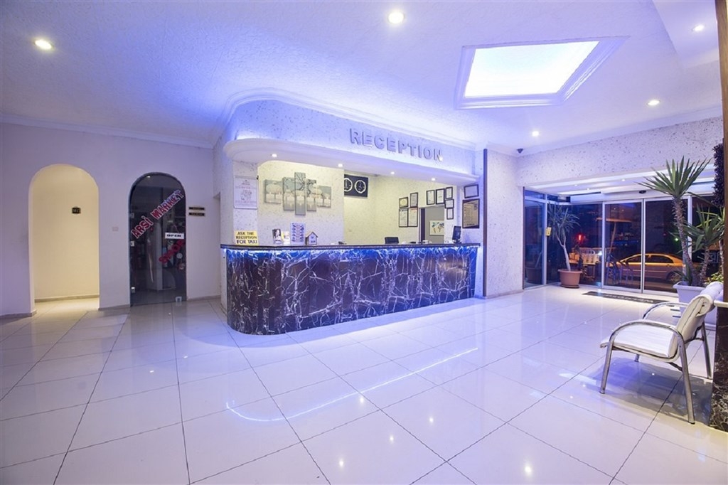 Kleopatra Arsi Hotel1