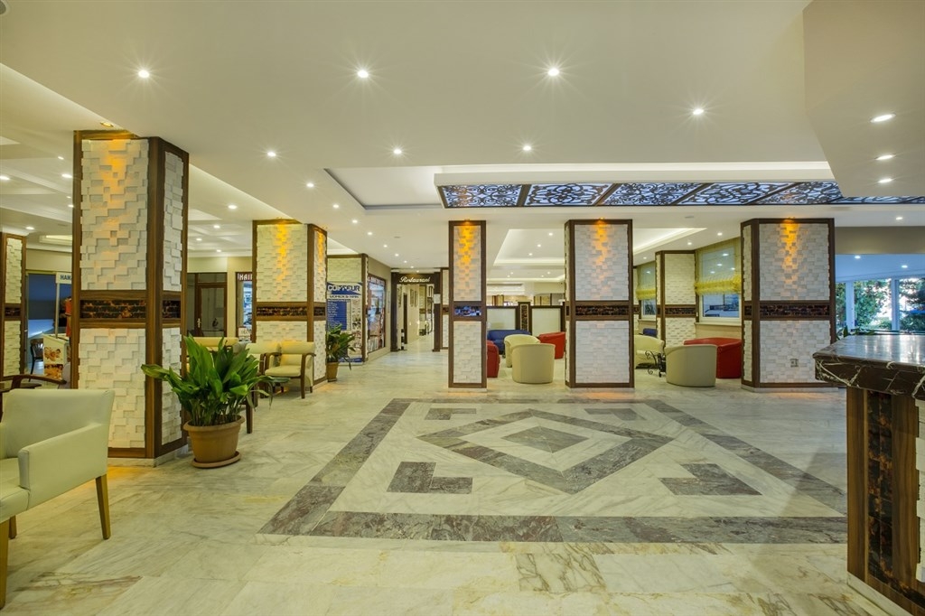 Kleopatra Beach Hotel3