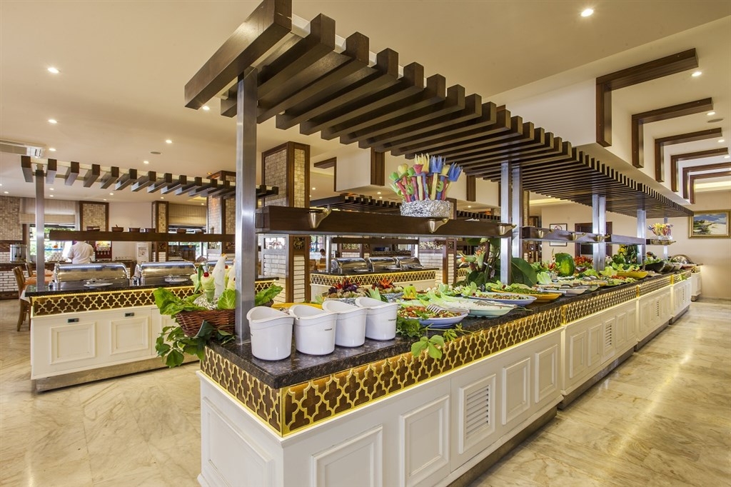 Kleopatra Beach Hotel8