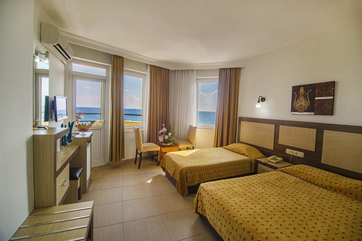 Kleopatra Beach Hotel4