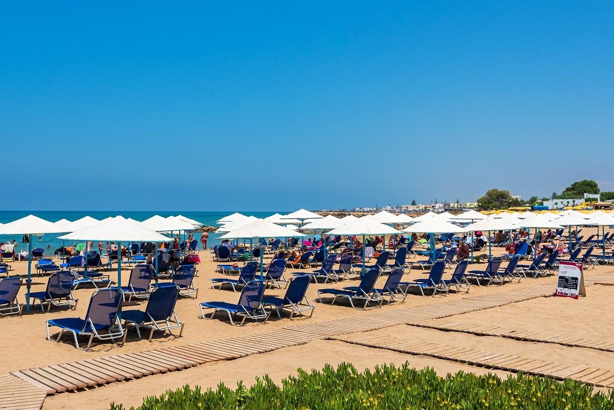 Themis Beach17