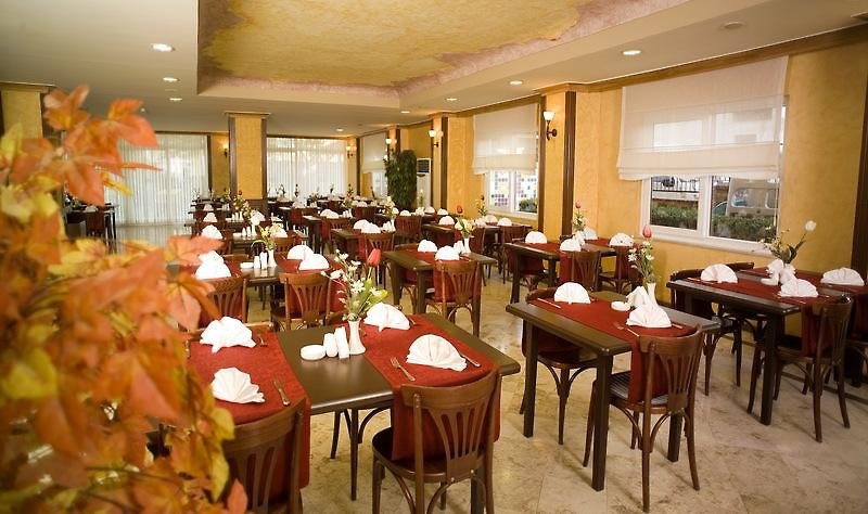 Arabella World Hotel7