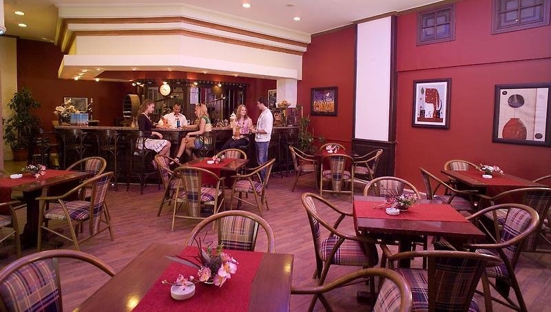 Arabella World Hotel0