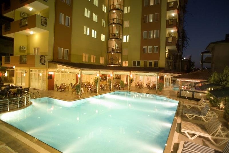 Arabella World Hotel6