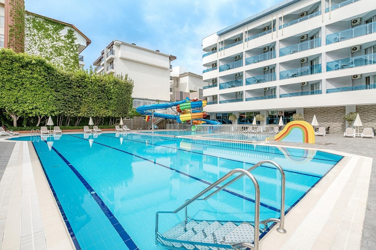 Avena Resort & Spa Hotel12