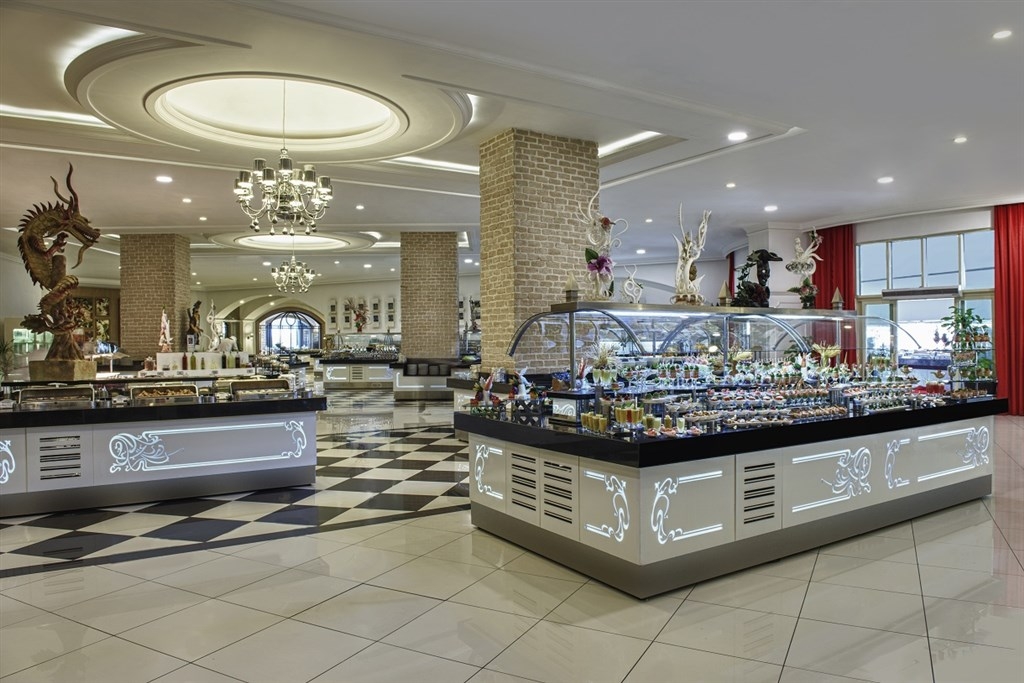Delphin Imperial Hotel9