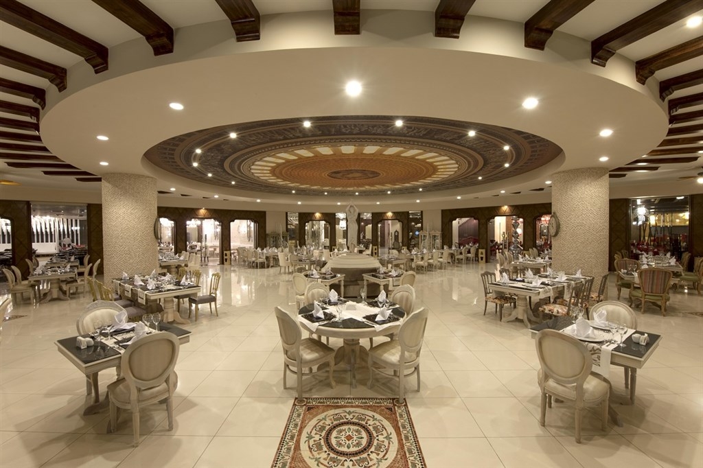 Delphin Imperial Hotel11