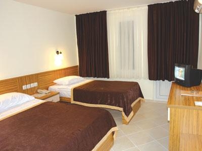 Monart City Hotel13