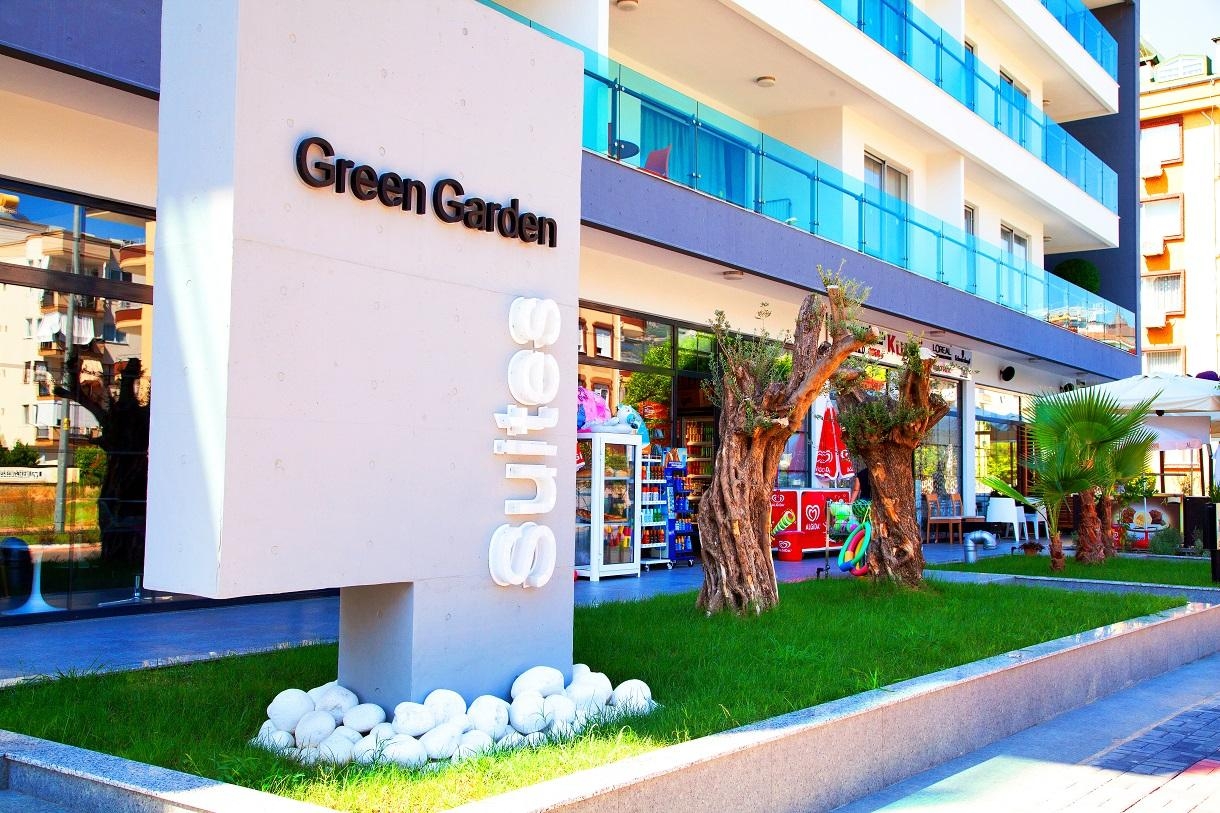 Green Garden Suite1