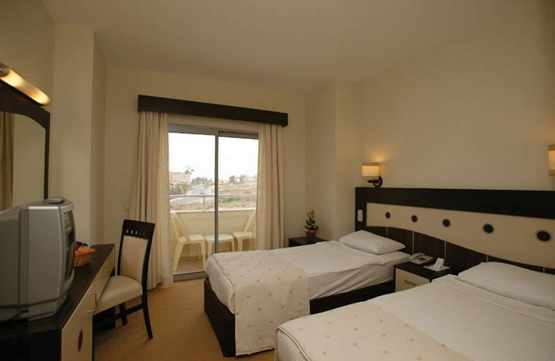 Lavitas Hotel5
