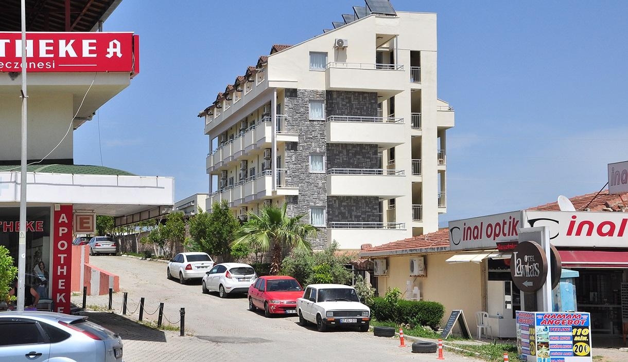 Lavitas Hotel2