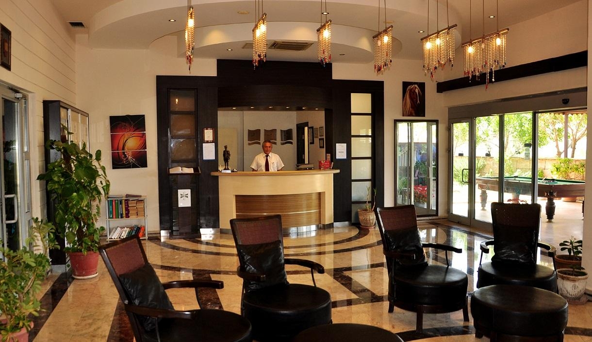 Lavitas Hotel3