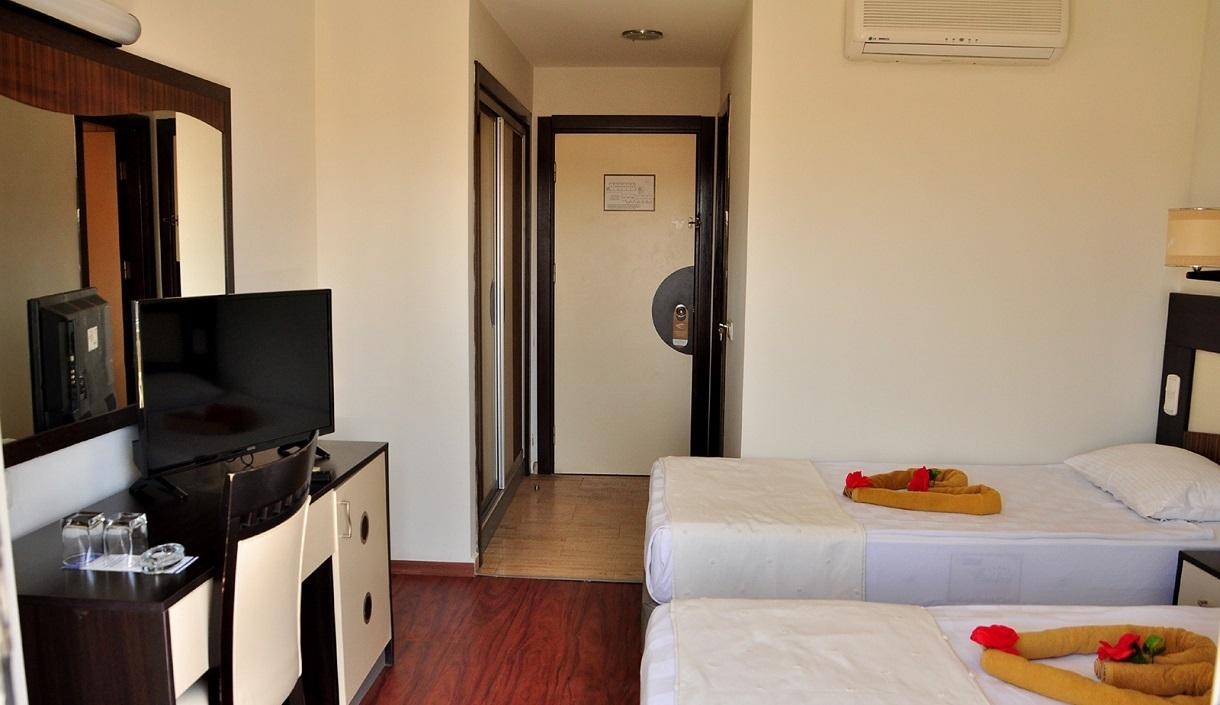 Lavitas Hotel5
