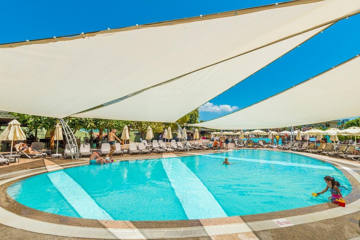 Vonresort Golden Beach Hotel11