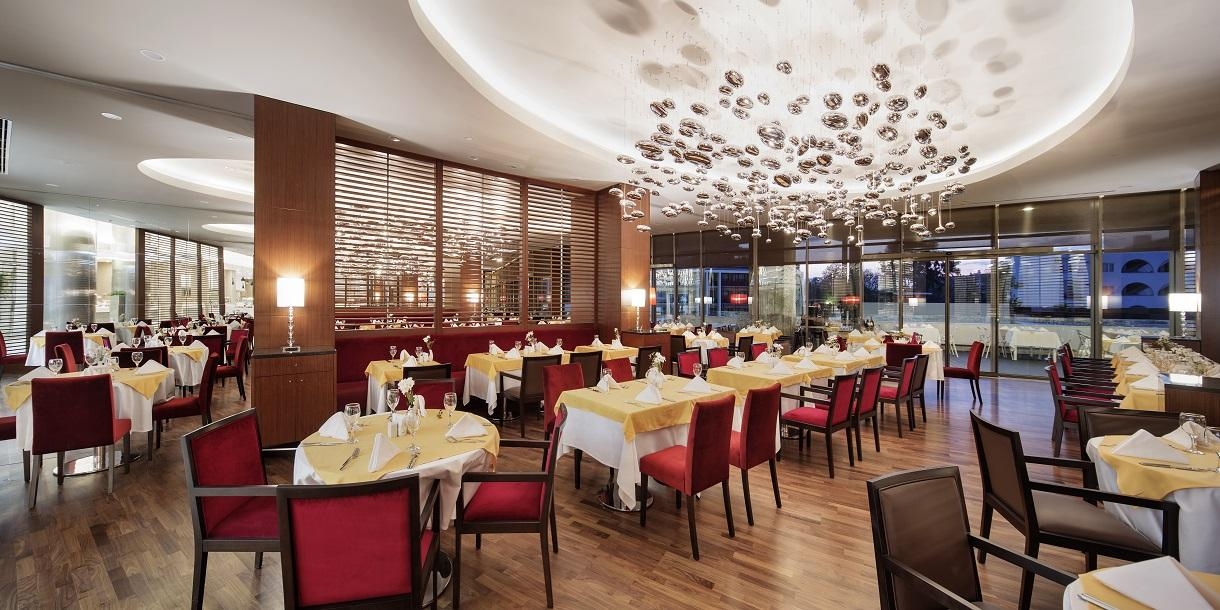 The Sense De Luxe Hotel7