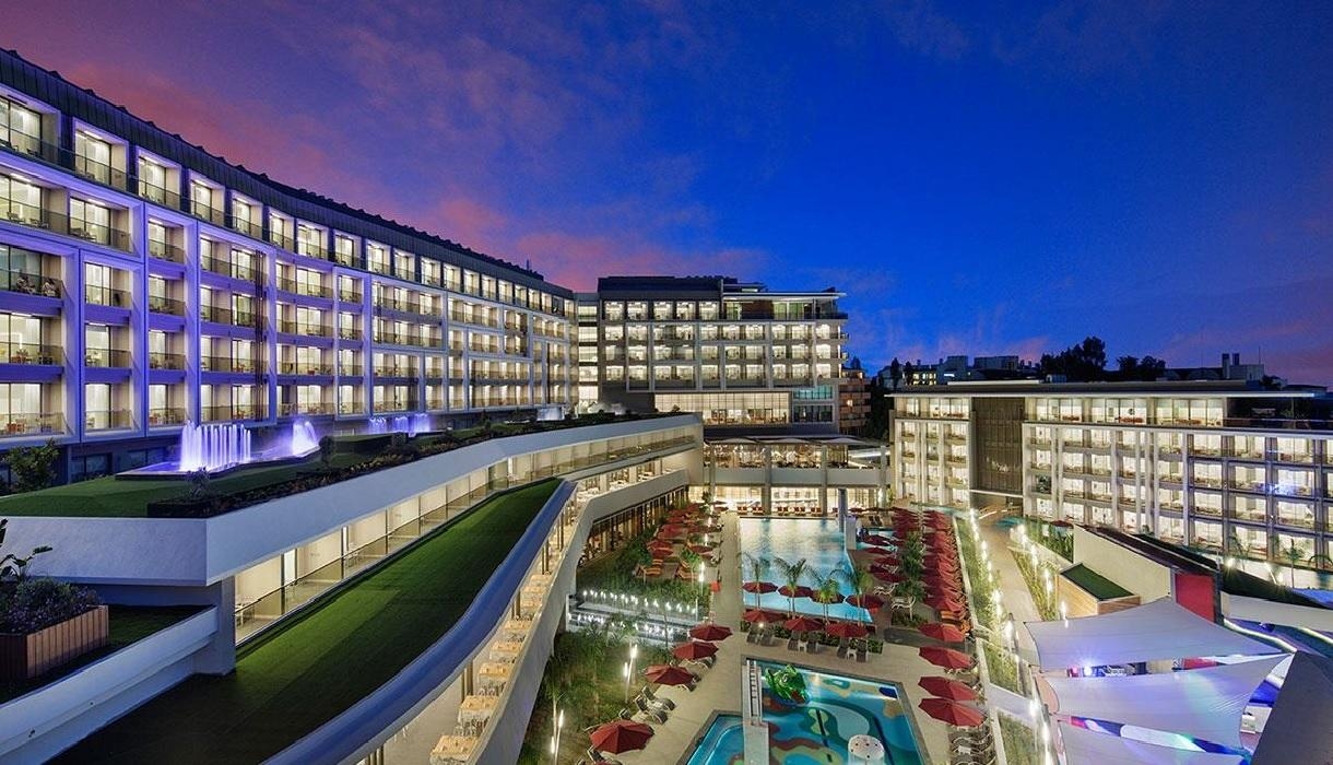 The Sense De Luxe Hotel0