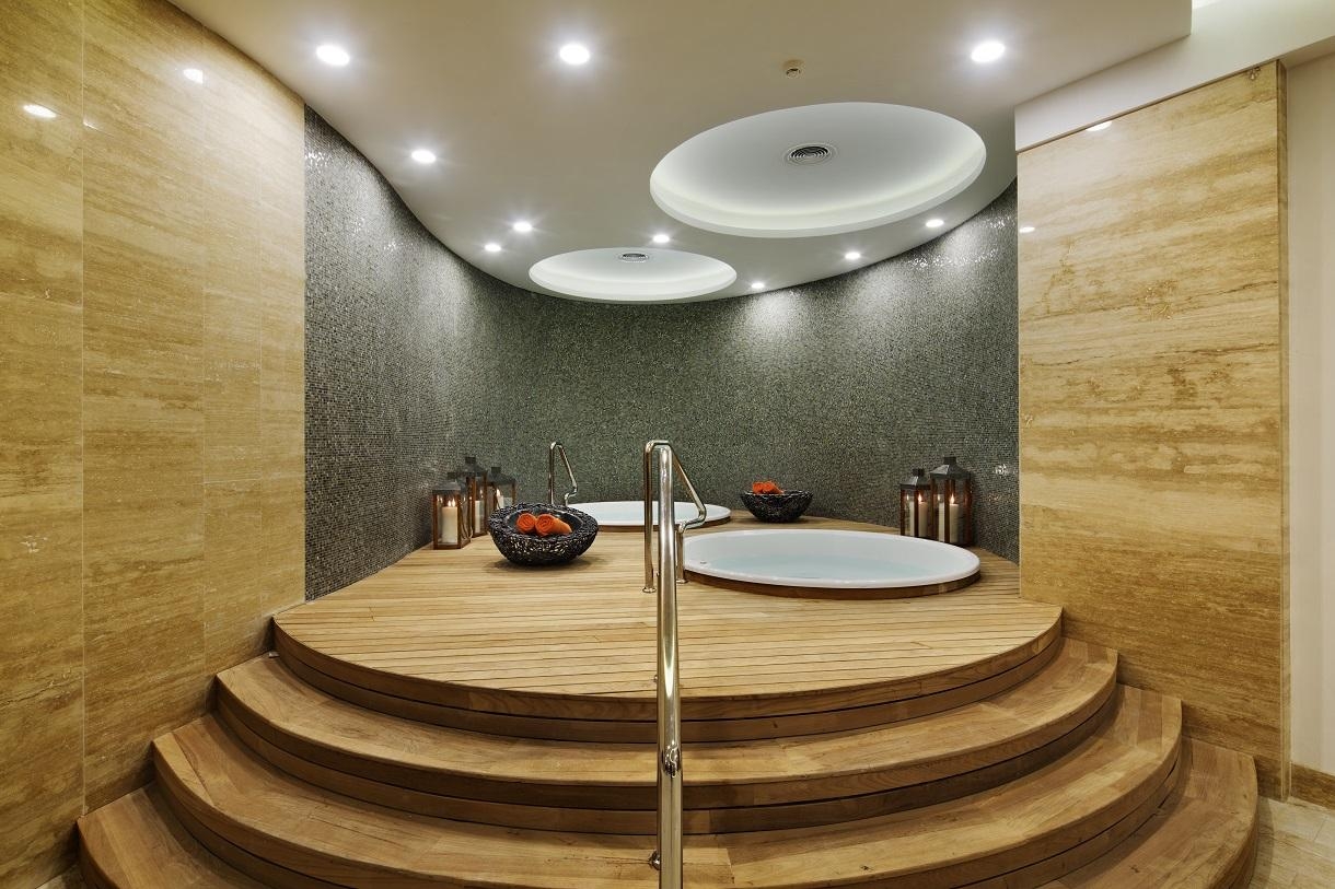 The Sense De Luxe Hotel15