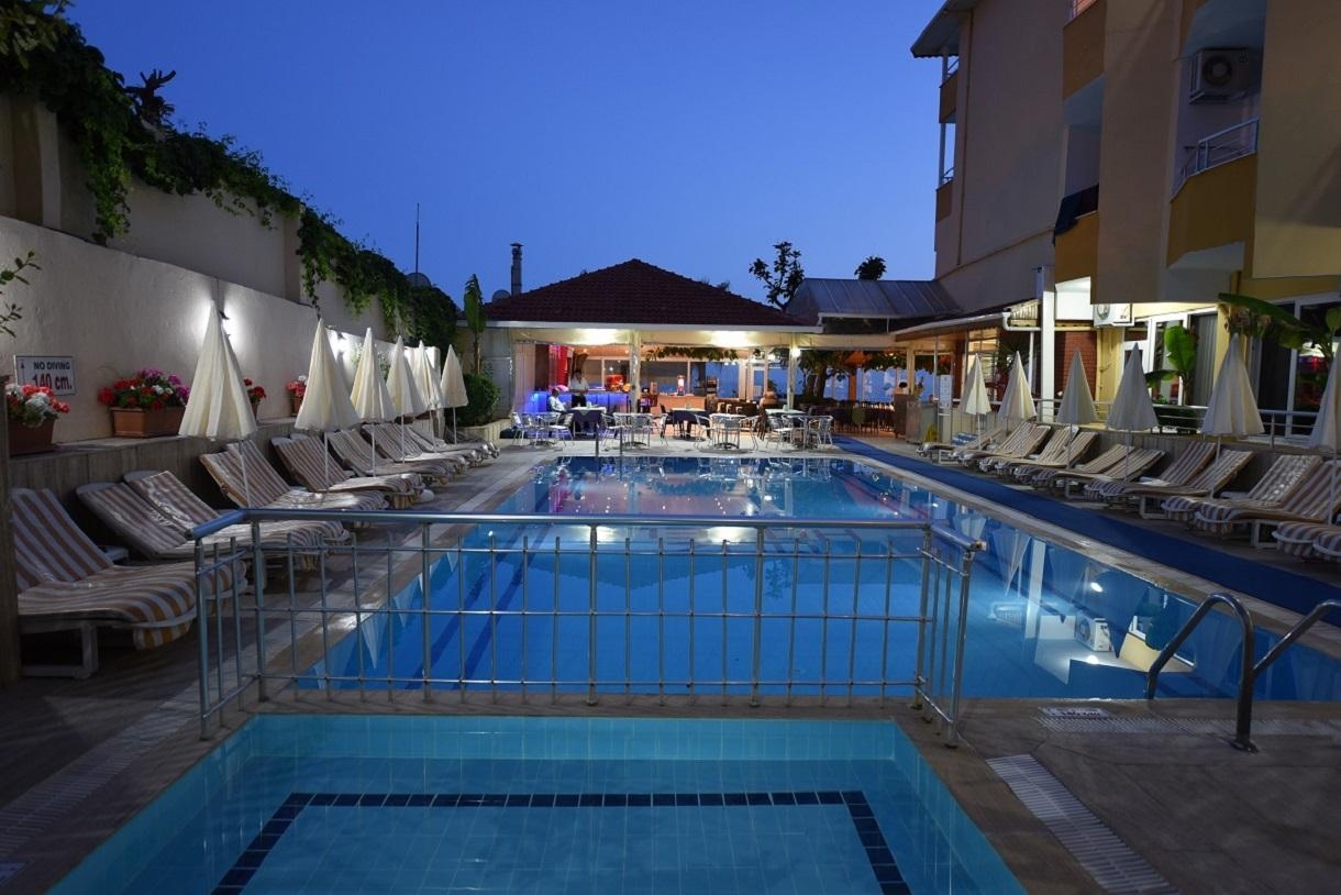 Muz Hotel8