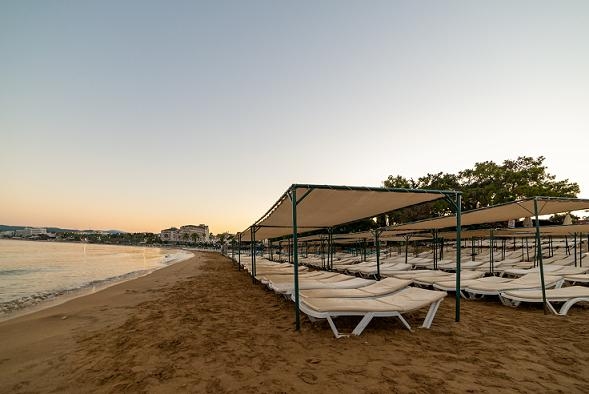 Armas Green Fugla Beach4