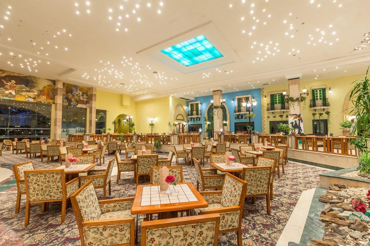 Pyramids Park Resort - Nílusi hajóút - Ali Baba Palace35