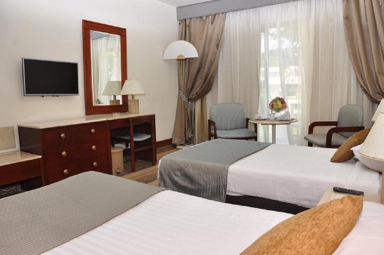 Pyramids Park Resort - Nílusi hajóút-  Movenpick Resort Soma Bay5