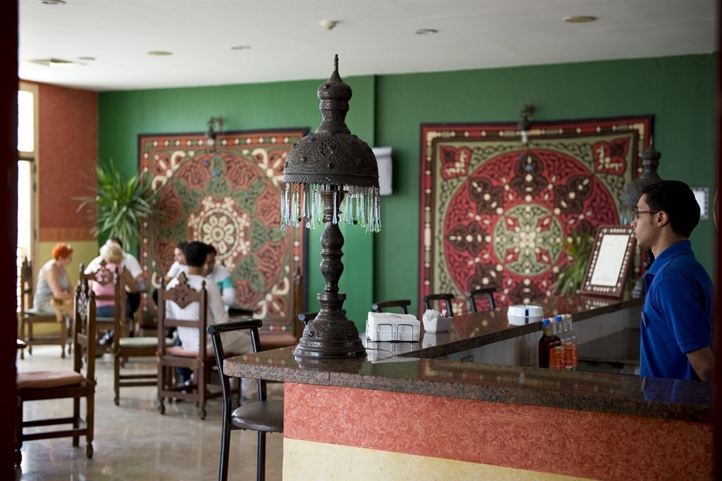 Kairó + Amphoras Blu (ex.Shores Aloha)13