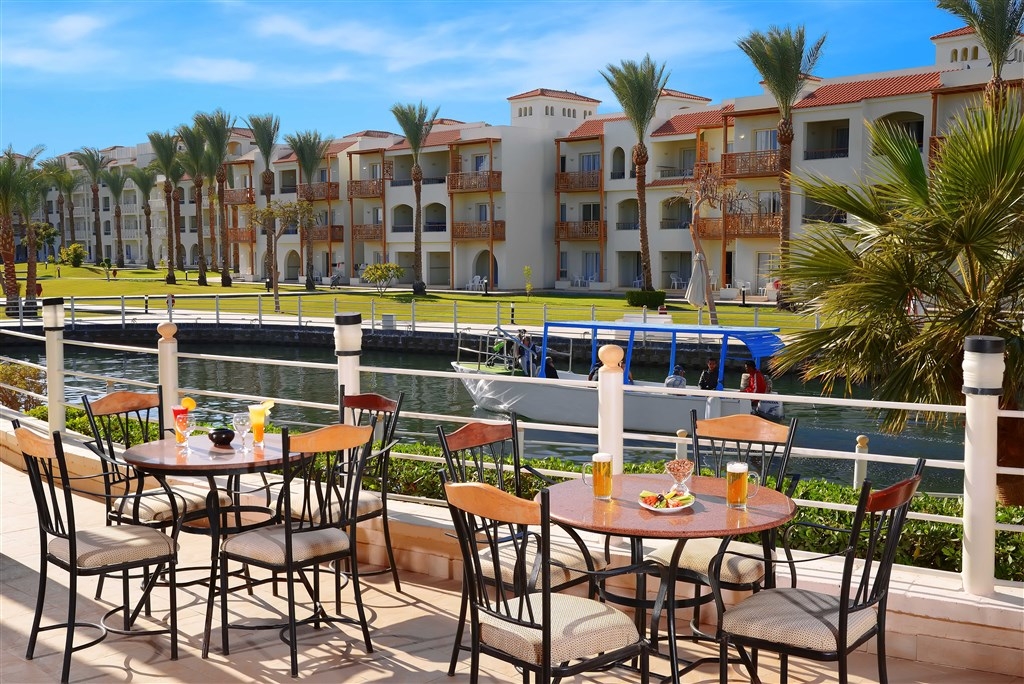 Kairó + Pickalbatros Dana Beach Resort14