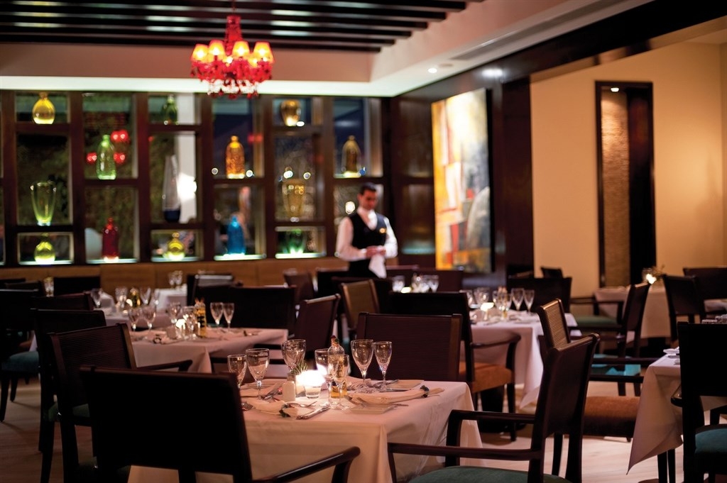 Kairó + Baron Resort6