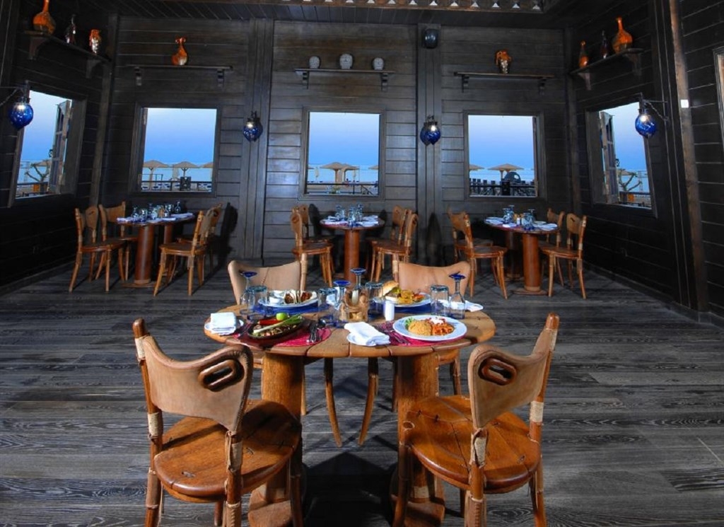 Kairó+Luxor + Tropitel Sahl Hasheesh11