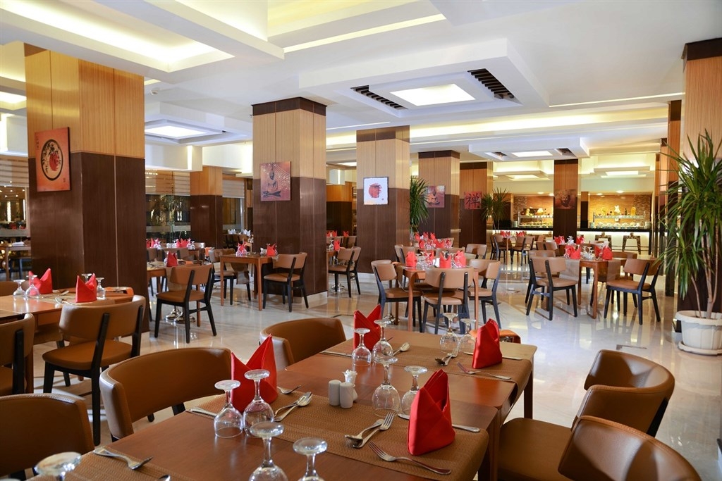 Kairó+Luxor + Pickalbatros White Beach22